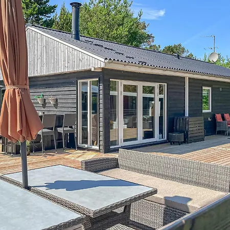 4 Bedroom Stunning In *